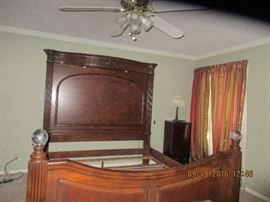 Amini Kingsize bed lighted headboard/footboard. For 26 years, AICO/Amini Innovation Corp has been known for original, high quality and intricately designed home furnishings. CEO and Founder, Michael Amini, combines his extensive world travels and his affinity for fashion to create the inspiration for each distinctive design. From the ancient ruins of Greece, to Russian palaces; from the sunny hillsides of Tuscany, to the charming cafes of a crowded Paris street, Michael finds inspiration in world culture, traditional art and architecture. It is his goal to create furniture that connects people emotionally with their culture, country and heritage.
In addition to Michael’s passion for design and fashion, he strives to lead by example in producing unmatched quality combining Old World craftsmanship with the most modern production techniques. This commitment to quality and innovation is the cornerstone to his ability to create intricate designs rich with hidden extras and features that cat