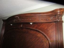 Kingsize bed lighted headboard/footboard. For 26 years, AICO/Amini Innovation Corp has been known for original, high quality and intricately designed home furnishings. CEO and Founder, Michael Amini, combines his extensive world travels and his affinity for fashion to create the inspiration for each distinctive design. From the ancient ruins of Greece, to Russian palaces; from the sunny hillsides of Tuscany, to the charming cafes of a crowded Paris street, Michael finds inspiration in world culture, traditional art and architecture. It is his goal to create furniture that connects people emotionally with their culture, country and heritage.
In addition to Michael’s passion for design and fashion, he strives to lead by example in producing unmatched quality combining Old World craftsmanship with the most modern production techniques. This commitment to quality and innovation is the cornerstone to his ability to create intricate designs rich with hidden extras and features that cater to 