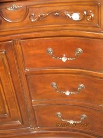 Amini dresser and lighted curio/mirror. For 26 years, AICO/Amini Innovation Corp has been known for original, high quality and intricately designed home furnishings. CEO and Founder, Michael Amini, combines his extensive world travels and his affinity for fashion to create the inspiration for each distinctive design. From the ancient ruins of Greece, to Russian palaces; from the sunny hillsides of Tuscany, to the charming cafes of a crowded Paris street, Michael finds inspiration in world culture, traditional art and architecture. It is his goal to create furniture that connects people emotionally with their culture, country and heritage.
In addition to Michael’s passion for design and fashion, he strives to lead by example in producing unmatched quality combining Old World craftsmanship with the most modern production techniques. This commitment to quality and innovation is the cornerstone to his ability to create intricate designs rich with hidden extras and features that cater to th