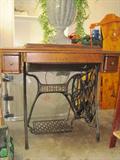 Singer sewing table