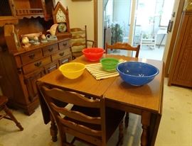 Vintage set of four Pyrex Corning mixing bowls. Bowls and clocks are sold.