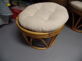 2 stools