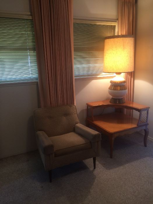 Vintage corner table, chair, lamp