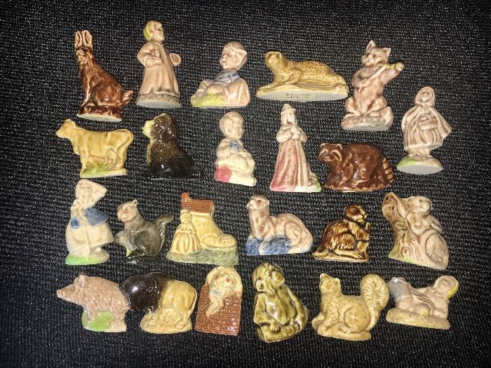 Assorted Wade (England) figurines--animals and nursery rhymes.
