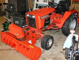 Ingersoll 4020 Tractor 