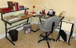 Glass Top Office Desk/ Desk Chair