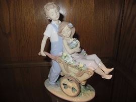 The Prettiest Of All  #6850
LLARDO
Mint with Box