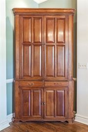 early 19th century corner cabinet -- a fantastic piece for those who love primitives and other early American pieces