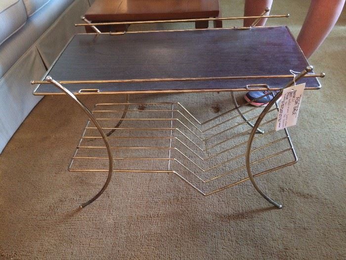#61 metal table with laminate top 38x28x24 $30