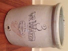 Red Wing ice water crock