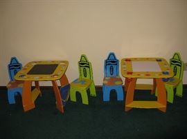 2 Crayola child play table sets