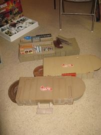 Hot Wheels Sto-N-Go Set