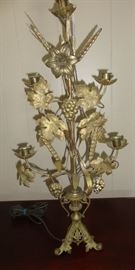 Same candelabra with more detail!