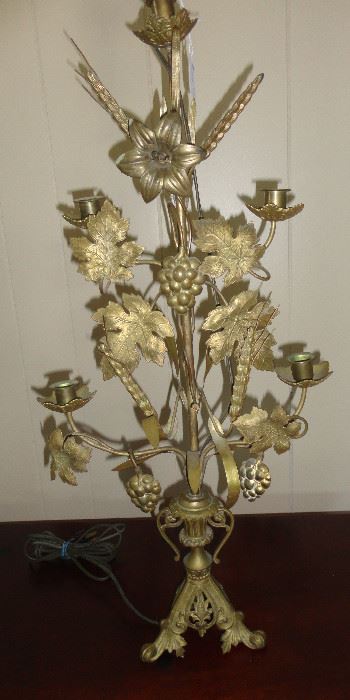 Same candelabra with more detail!