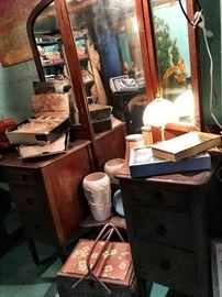 A fab vanity...for you Diva's!...