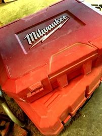 Milwaukee, Craftsman, Riobi, DeWalt, ...MORE