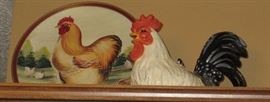 WIDE ASSORTMENT OF CHICKEN AND ROOSTER DECOR
