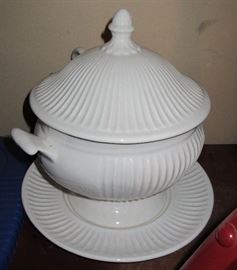 SOUP TUREEN