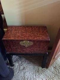 Oriental Box, Side table
