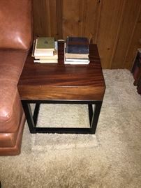 Crate and Barrel End Table
