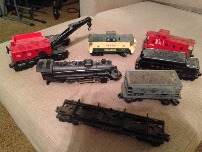 Lionel Train Set with large track and accessories