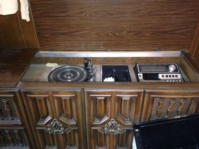 Console stereo