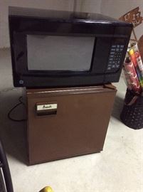 Microwave, mini fridge