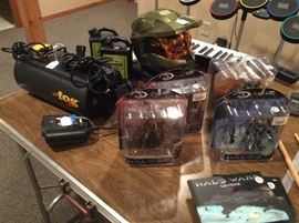 Fog machine, Halo 3 helmet, new-in-box Halo 3 collectible play figures