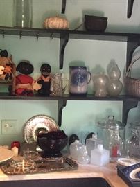 Vintage collectible items