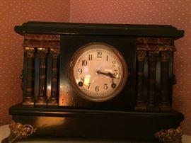Mantle Clock