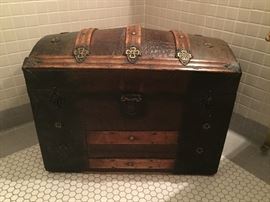 Traveler's chest - circa 1890's