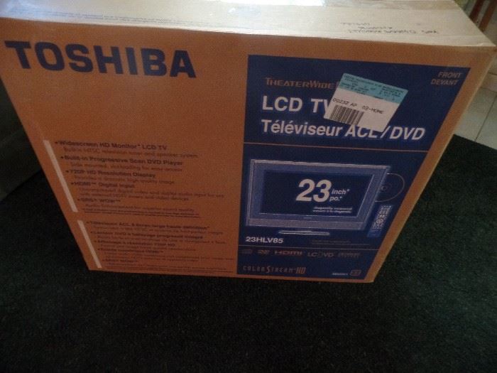 Toshiba 23" TV