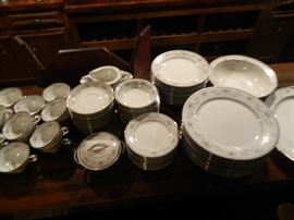 Set of Noritake China - "Coburn" pattern