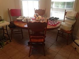 Kitchen Table & Chairs