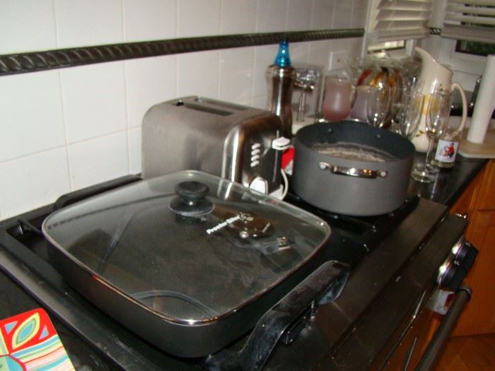kitchen appliances 