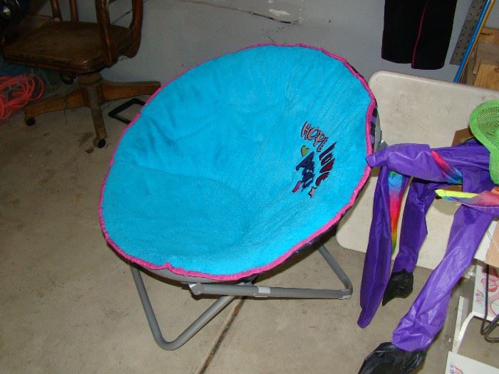cloth chair 