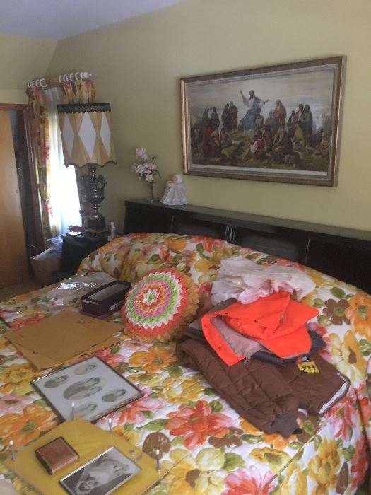 Mid-century Basset bedroom set