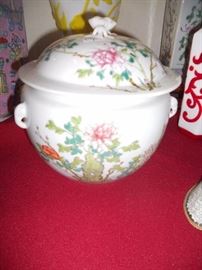 One of a pair of Chinese spider handled antique porcelain coverd bowls