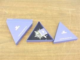 NIB 2006 Swarovski Christmas Ornament
