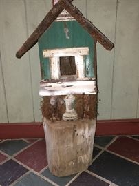 Absolutely fabulous birdhouse  - I know I already showed it - but I LIKE it!