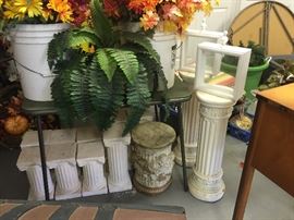 Wedding decor...white columns 