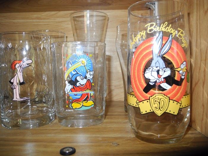 some cute vintage glasses