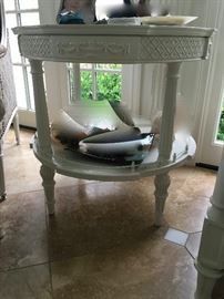 French inspired white side table with shelf