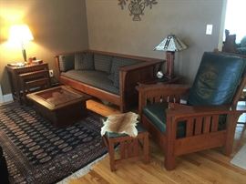 Stickley Couch, Mission Chair,Ottoman and side Table