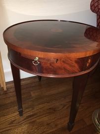 Small drum table