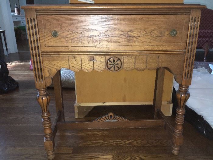 Antique oak  table with one drawer