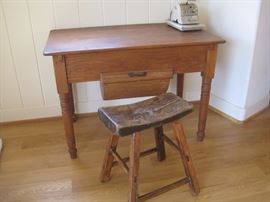 ANTIQUE BAKERS TABLE