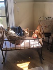 ANTIQUE BABY CRADLE..LATE 19TH CENTURY BENT WOOD 