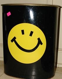 Have a nice day trash can