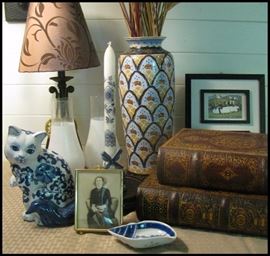  Decorator items including Turkish vase, lamp, blue and white cat, antique photos